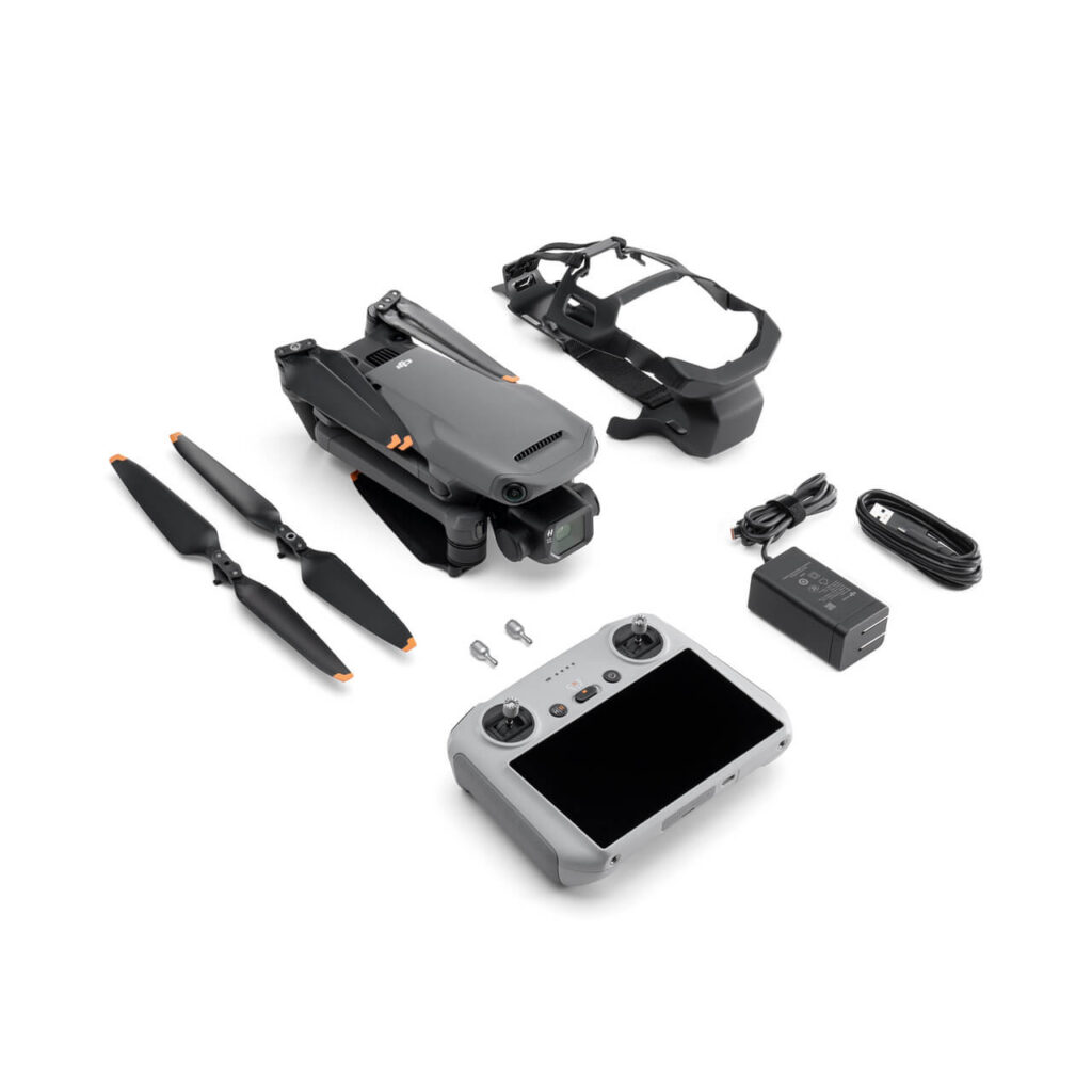 DJI Mavic 3 Classic (DJI RC) — kutudan çıkan tüm parçalar