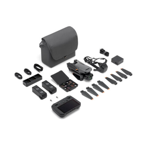 DJI Mavic 3 Pro Cine Premium Combo — kutudan çıkan tüm parçalar ve omuz çantası