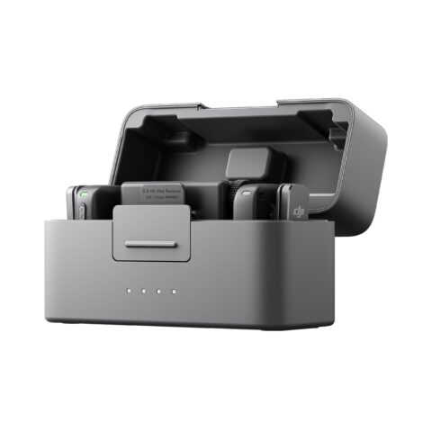 DJI Mic Mini şarj kutusu ve mikrofon seti