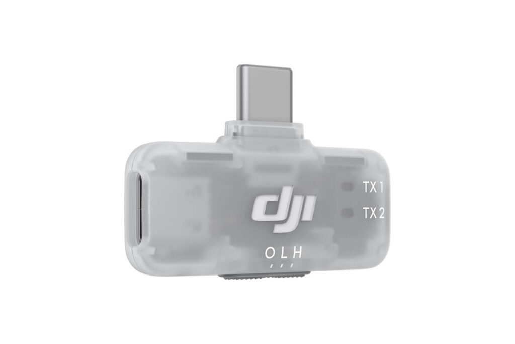 DJI Mic Serisi Mobil Alıcı — yan USB-C girişi ve ince gövde