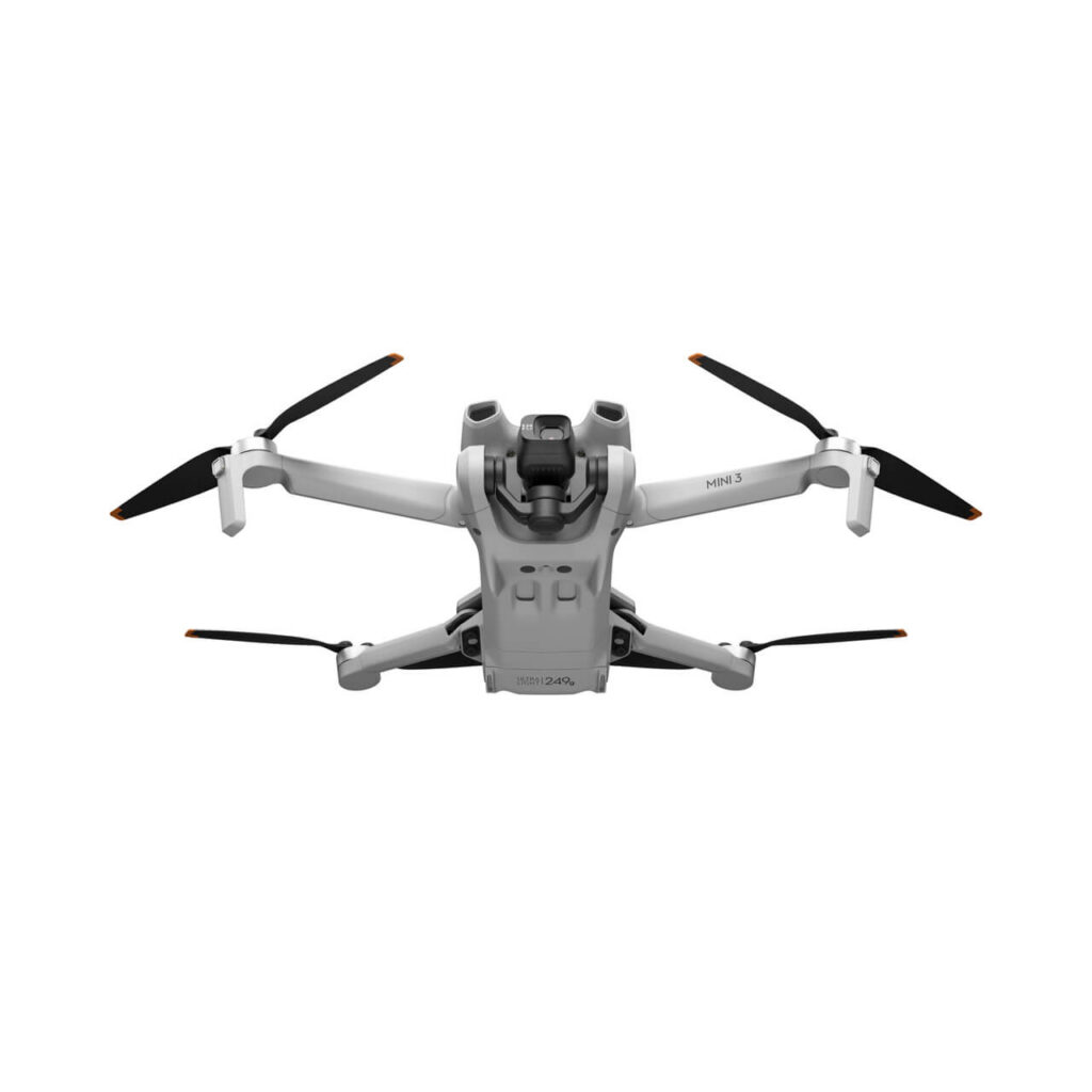 DJI Mini 3 — katlanmış hâlde kompakt görünüm