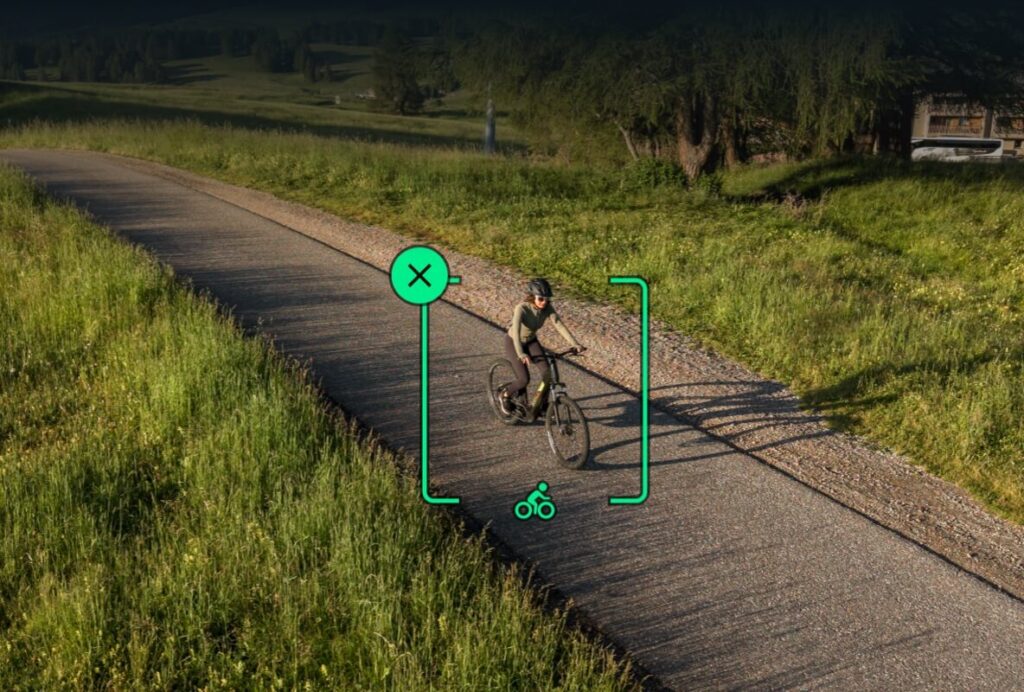 DJI Mini 5 Pro — ActiveTrack 360° özne takibi
