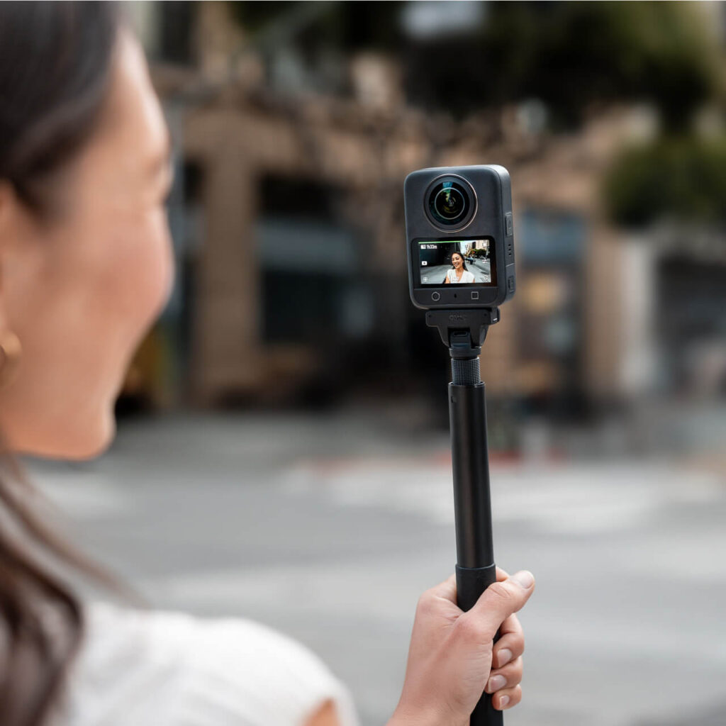 DJI Osmo 360 Essential Combo — set içeriği