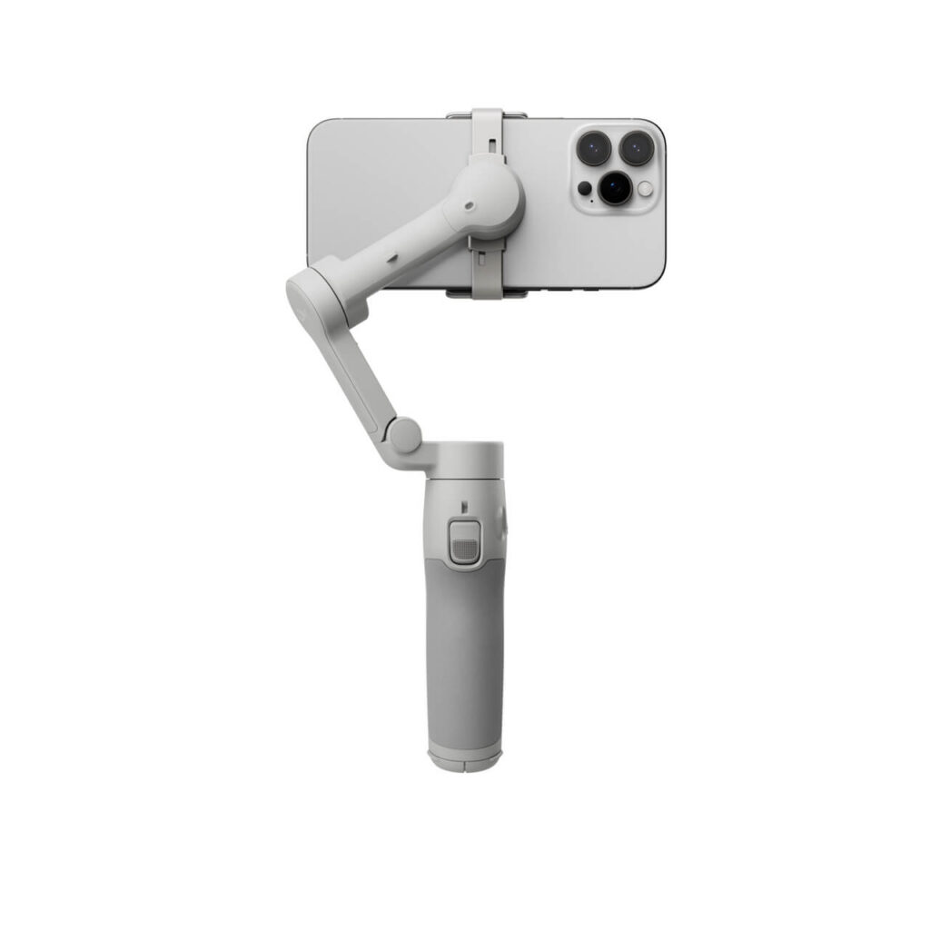 DJI Osmo Mobile 7 — manyetik telefon kıskacı ile hızlı kurulum