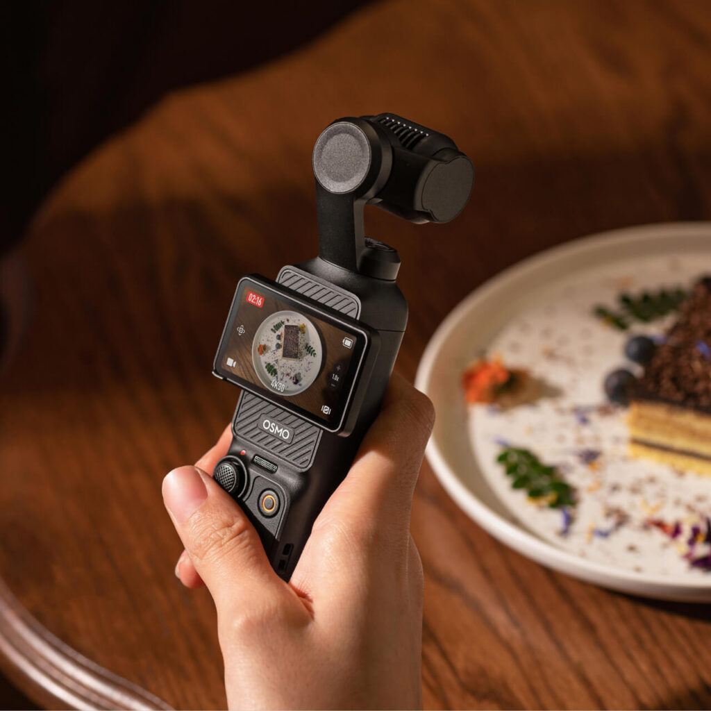 DJI Osmo Pocket 3 — döner ekran ile tek elle kolay çekim