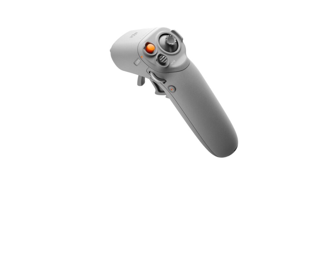 DJI RC Motion 2 — elde kullanım