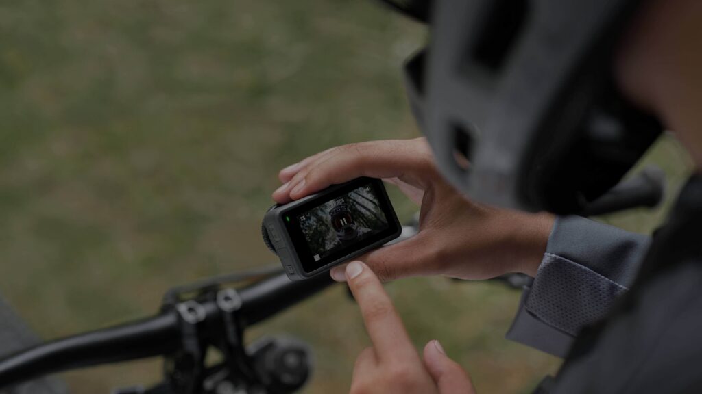 Osmo Action 3 — 16 m Su Geçirmez, Çift Ekranlı 4K Aksiyon Kamera