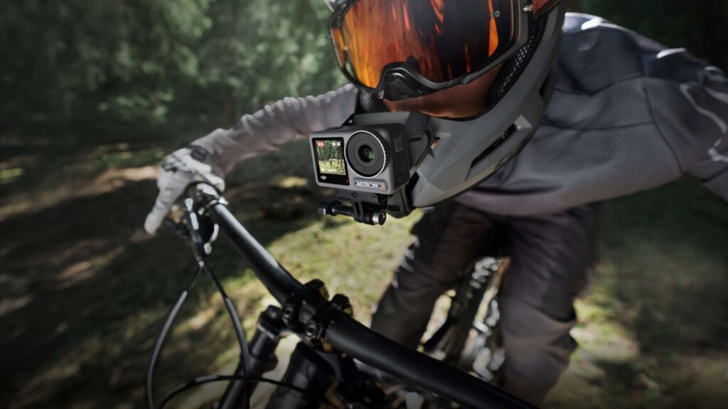 Osmo Action 3 — 16 m Su Geçirmez, Çift Ekranlı 4K Aksiyon Kamera