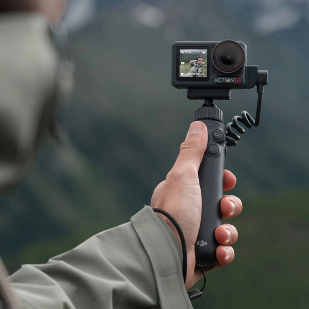 Osmo Action Çok Fonksiyonlu Şarj Sapı